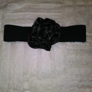 Rose waist belt